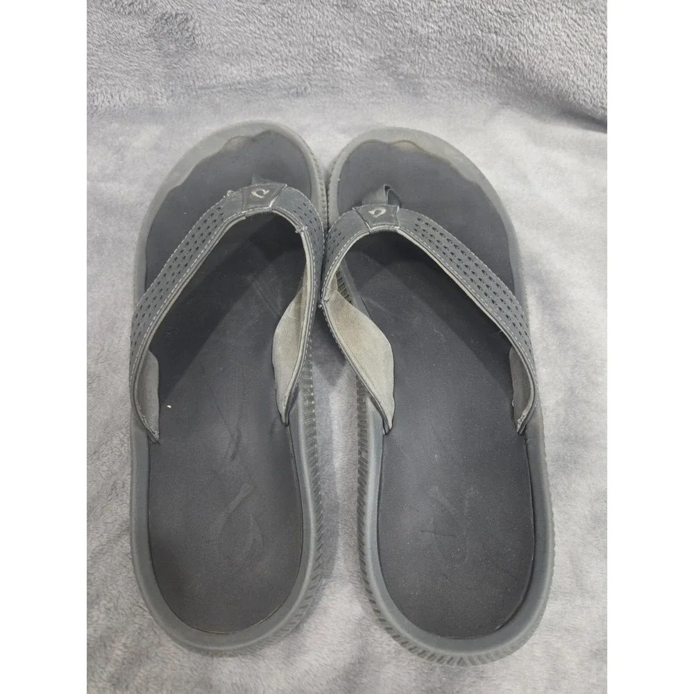 OluKai Ulele Shoes Mens Size 13 Gray Flip Flop Sandals Water Friendly 10435